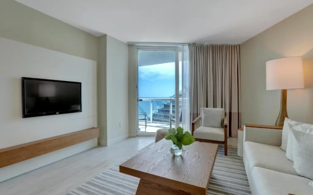 1 Bedroom Double Suite with ocean view