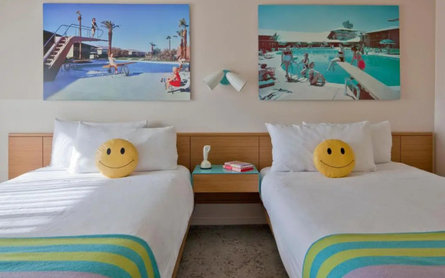 Twin room