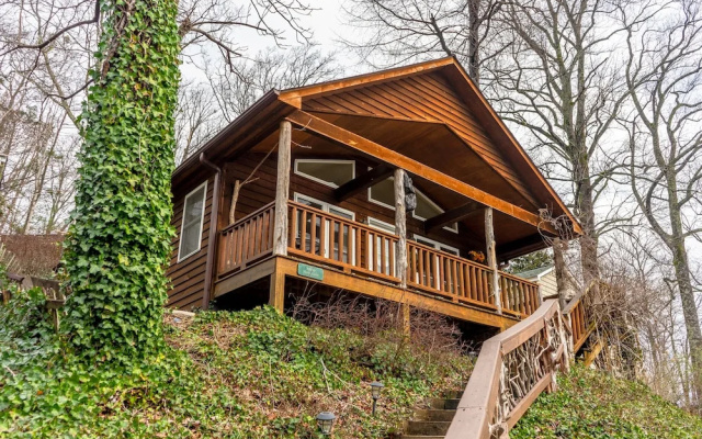 1 Bedroom Chalet with mountain view
