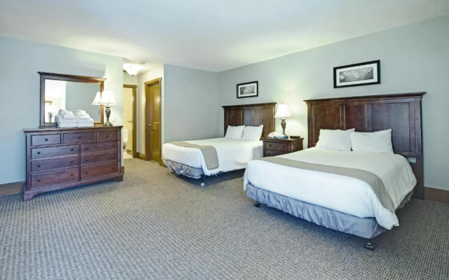 2 Bedrooms Villa