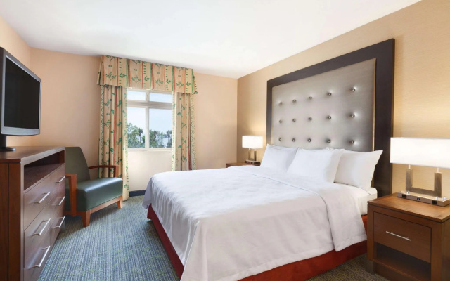 2 Bedrooms Double Suite