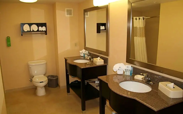 1 Bedroom Quadruple Suite