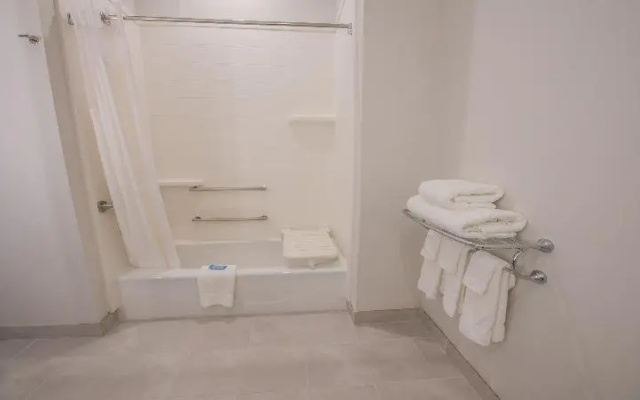 Standard Suite