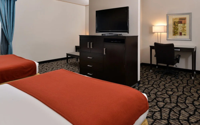 1 Bedroom Quadruple Suite