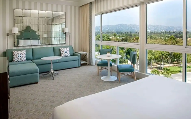 Premier Double Studio Suite with view