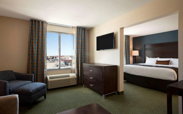 Double Suite