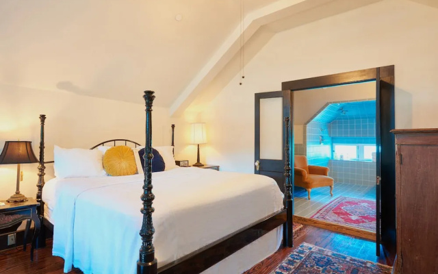 Superior Double Penthouse Suite with city view