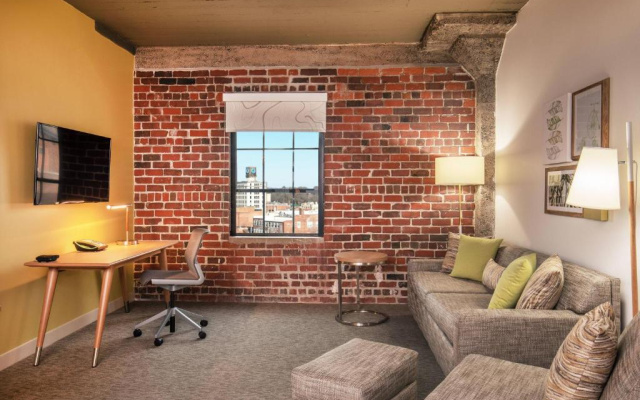 Executive Double Suite