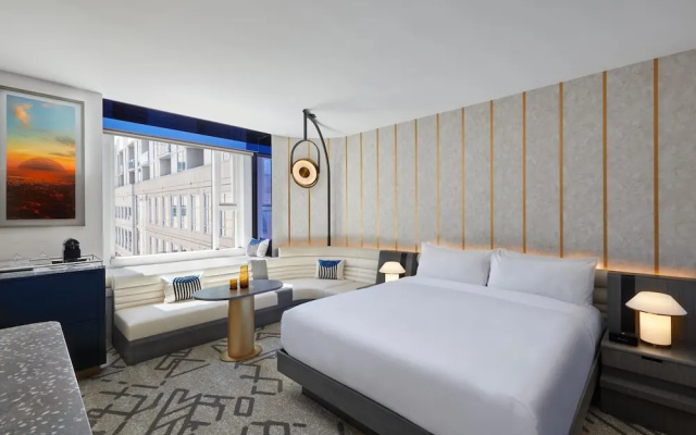 Premier room