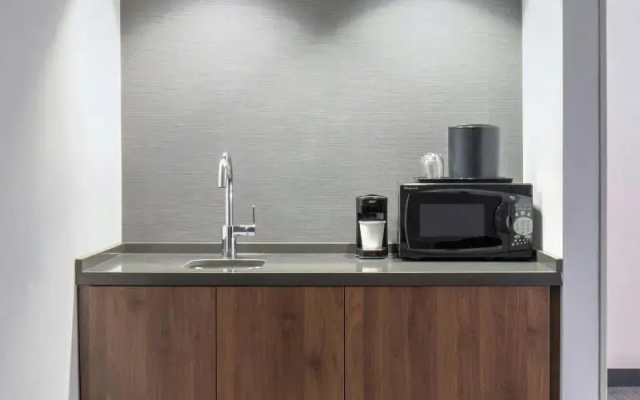 1 Bedroom Double Suite