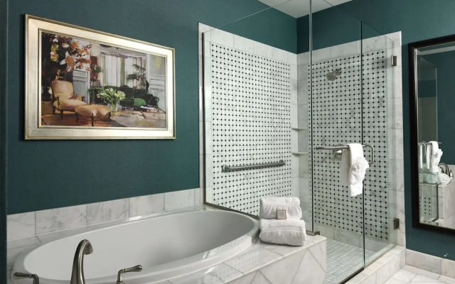 Double Suite