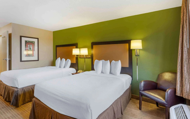 Quadruple Suite