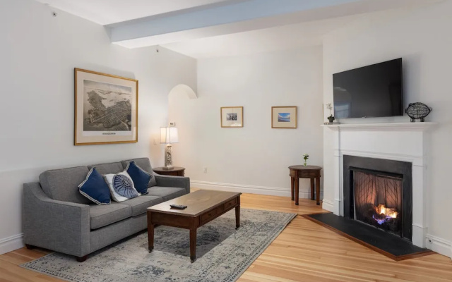 1 Bedroom Suite with balcony