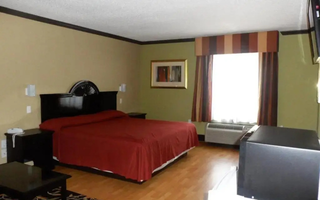 Deluxe Suite