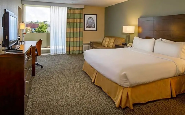 Economy room