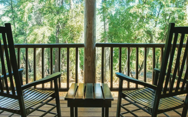 Standard room with river view
