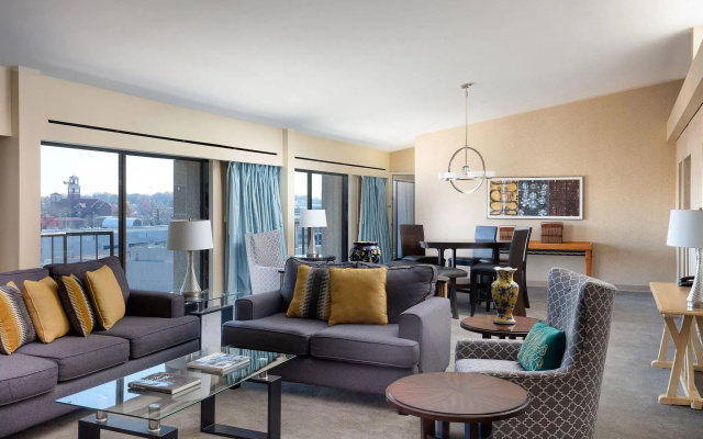 1 Bedroom Double Suite