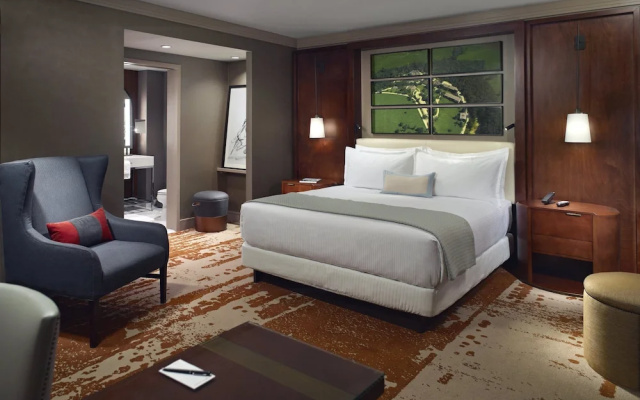 Premier Suite