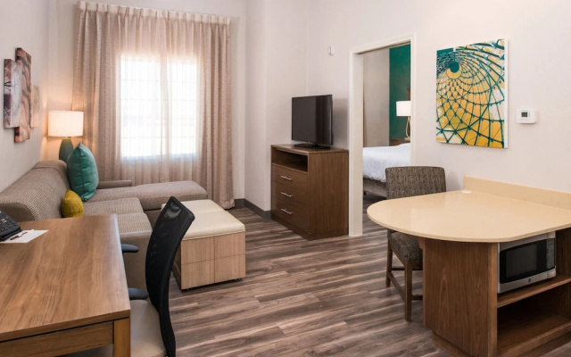 1 Bedroom Suite