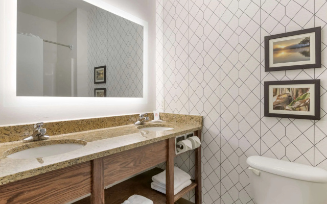 Double Suite