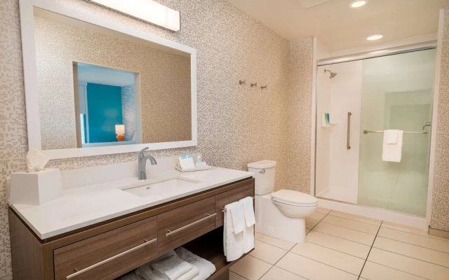 1 Bedroom Suite