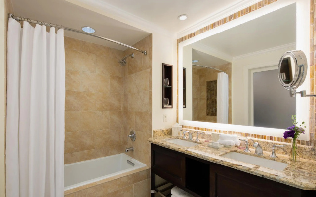 Premier room