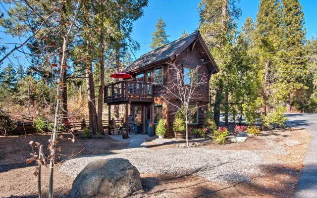 1 Bedroom Cottage with balcony