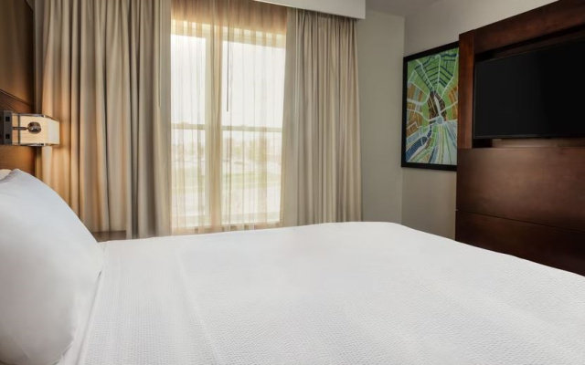 1 Bedroom Suite