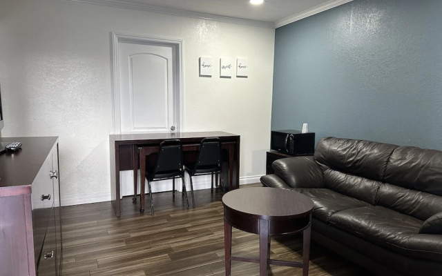 1 Bedroom Standard Double Family room