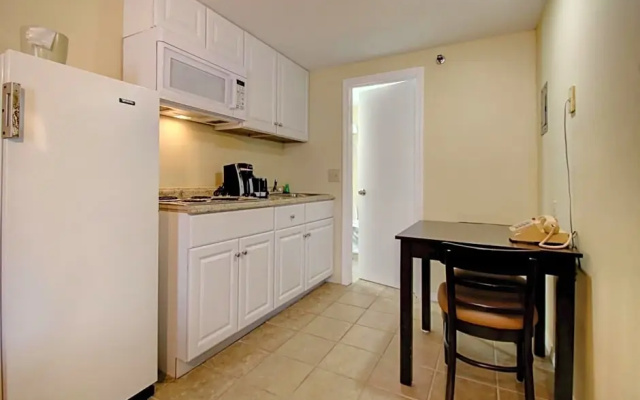 1 Bedroom Double Suite