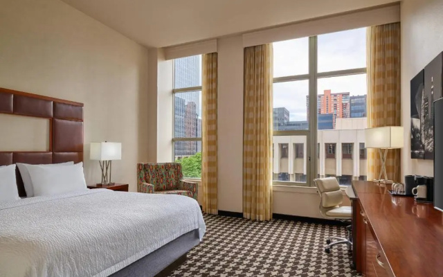 Standard room with city view