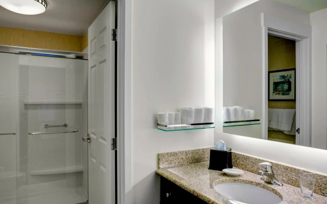2 Bedrooms Suite