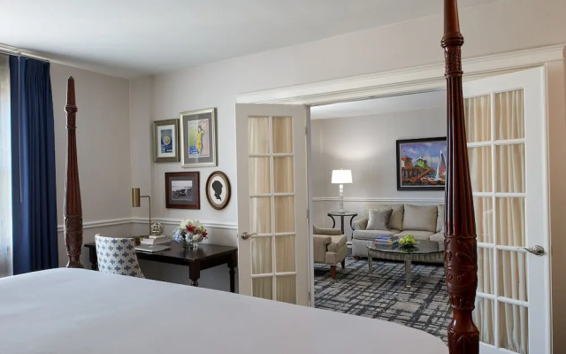 Double Suite