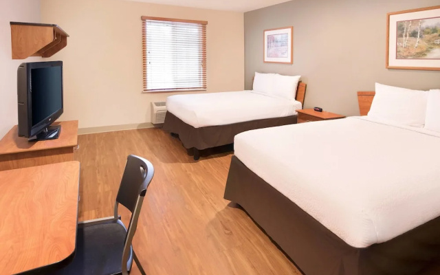 Standard Quadruple Studio