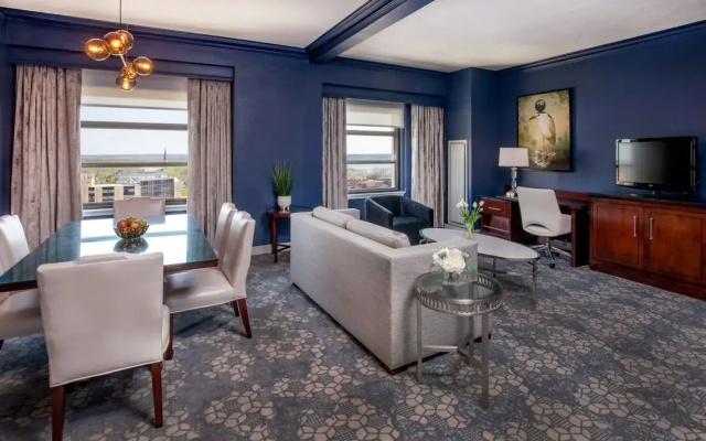 2 Bedrooms Luxury Suite