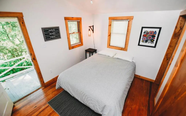 Standard Cottage