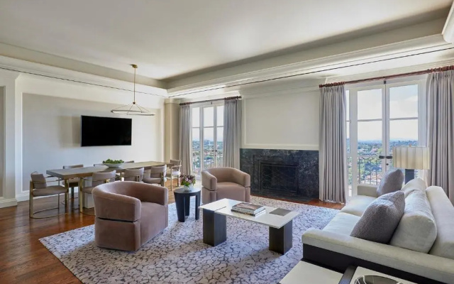 Ambassador Double Suite
