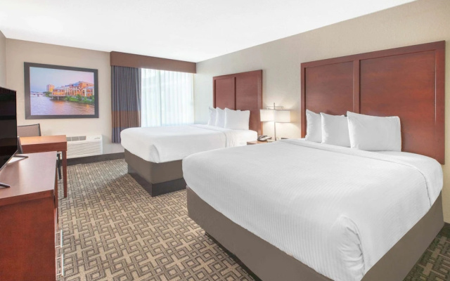 Quadruple Suite with balcony