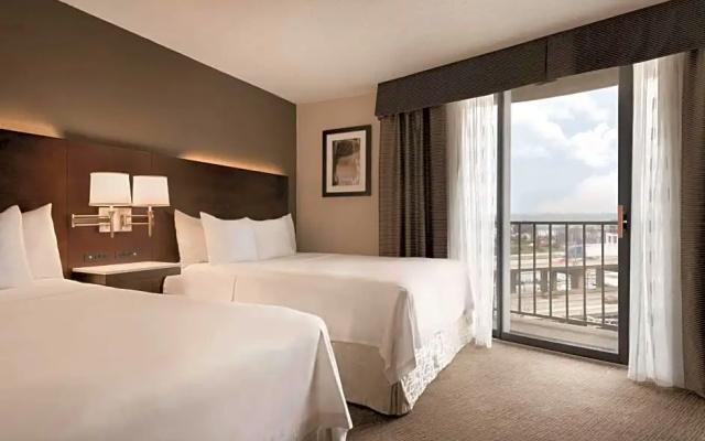 Standard Quadruple room with balcony and with city view