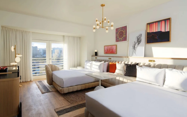 Dog-Friendly Quadruple Resort Chamber room