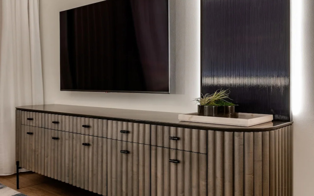 1 Bedroom Suite with balcony