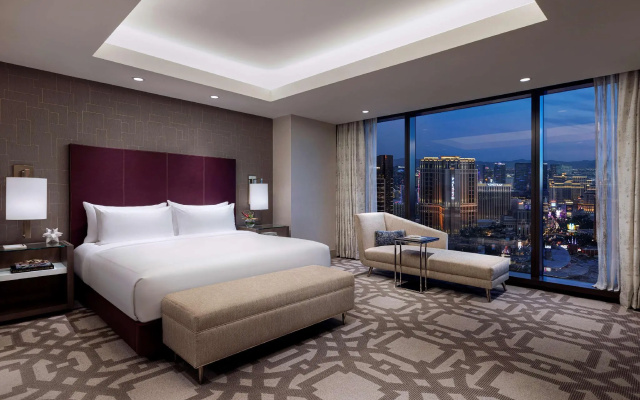 1 Bedroom Double Suite with city view