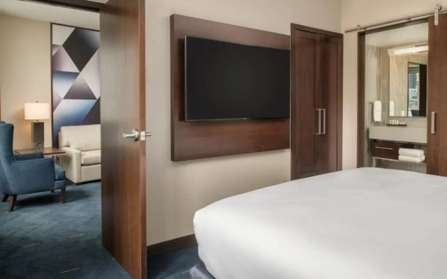 2 Bedrooms Accessible Twin Suite