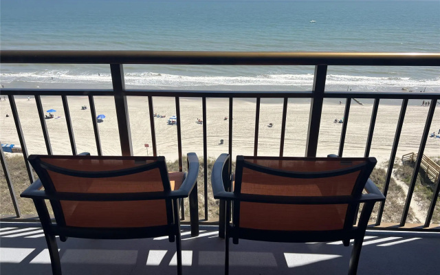 Quadruple Suite oceanfront