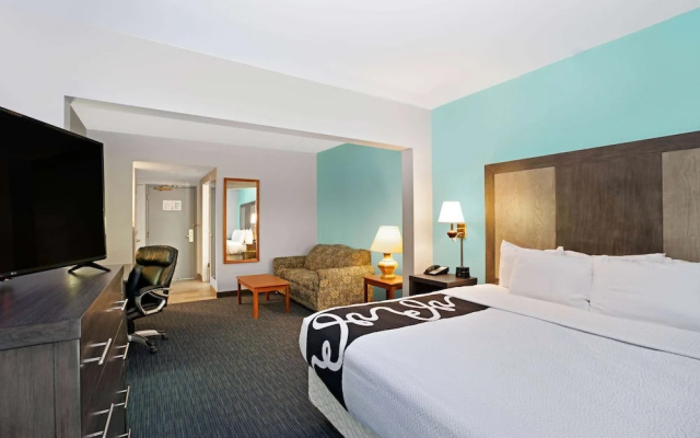 Deluxe Double Suite