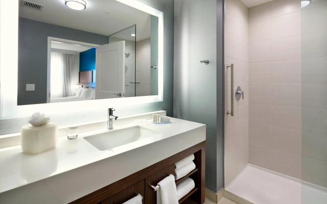 2 Bedrooms Suite