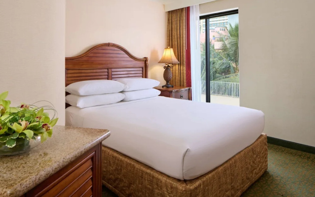 Double Club room with partial ocean view