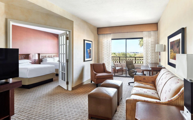 2 Bedrooms Quadruple Suite with balcony