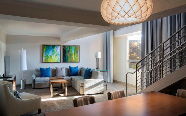 1 Bedroom Club Duplex Apartment
