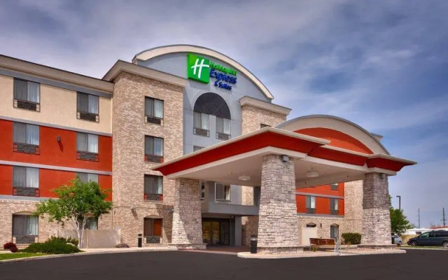 1 Bedroom Double Suite